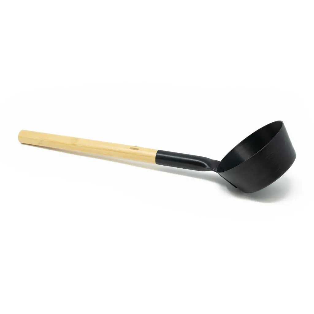 brushed-aluminum-sauna-scoop-black.webp