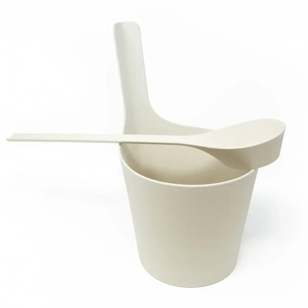Rento Pisara Bucket and Scoop